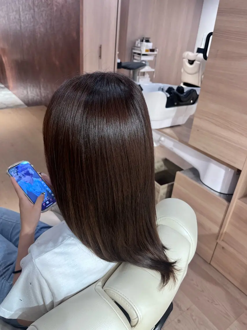 セミロング 髪質改善 ヘアカラー freera shunのヘアスタイル
