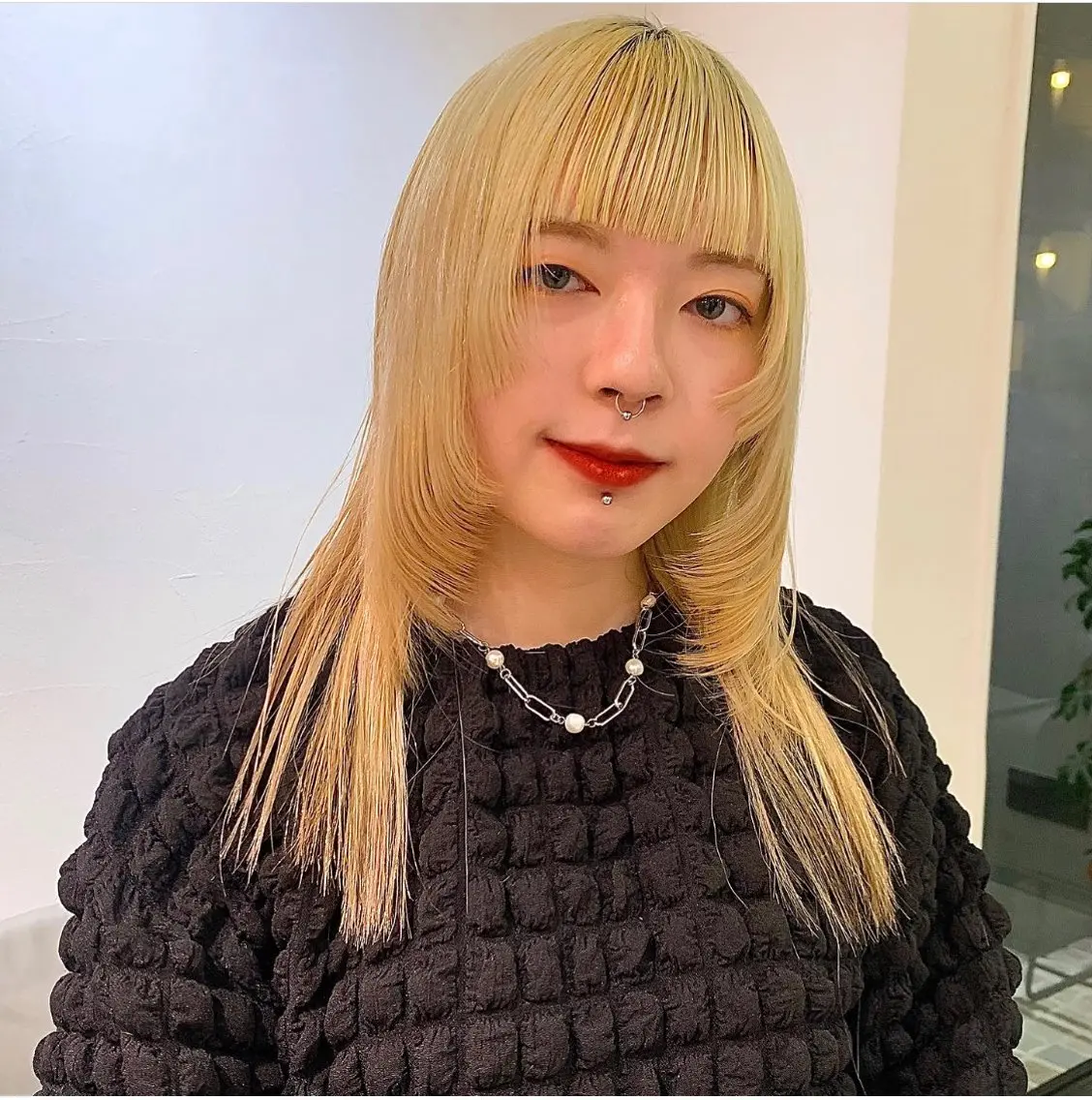 セミロング カット ヘアカラー トリートメント 🤍aimi🤍 ウルフ/韓国ヘアのヘアスタイル