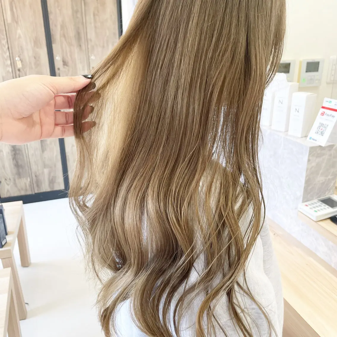 カット & ヘアカラー & トリートメントの写真