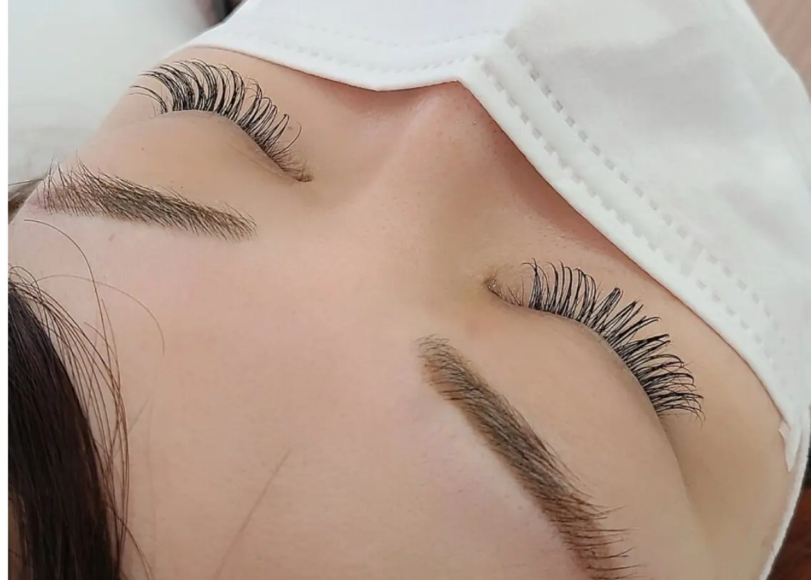マツエク・マツパ Lien eyelash南流山のマツエク・マツパデザイン