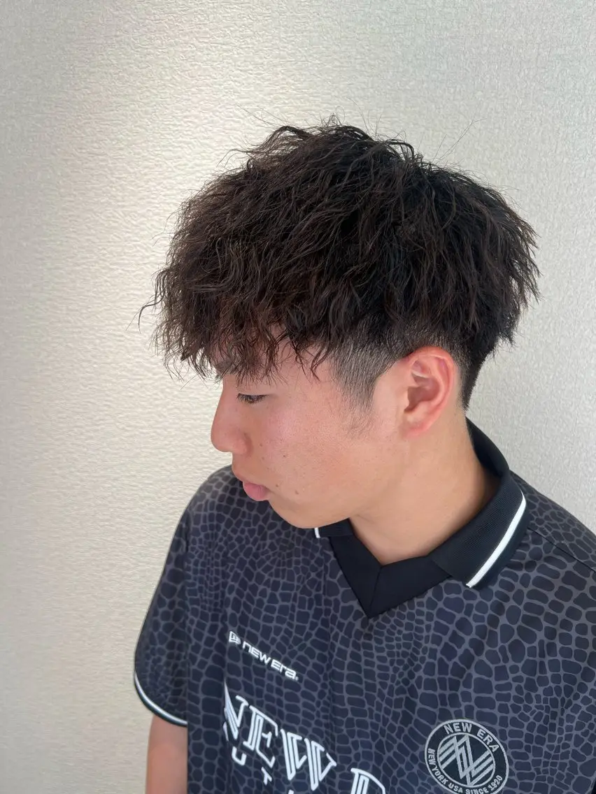 パーマ メンズ メンズパーマ ツイストスパイラルパーマ スパイラルパーマ 小野 眞白のヘアスタイル