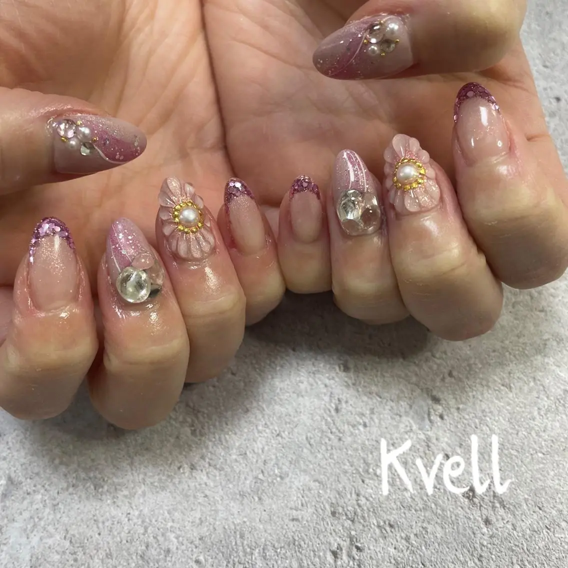 ネイル アートネイル ぷっくりネイル ハンドネイル nailsalon Kvellのネイルデザイン