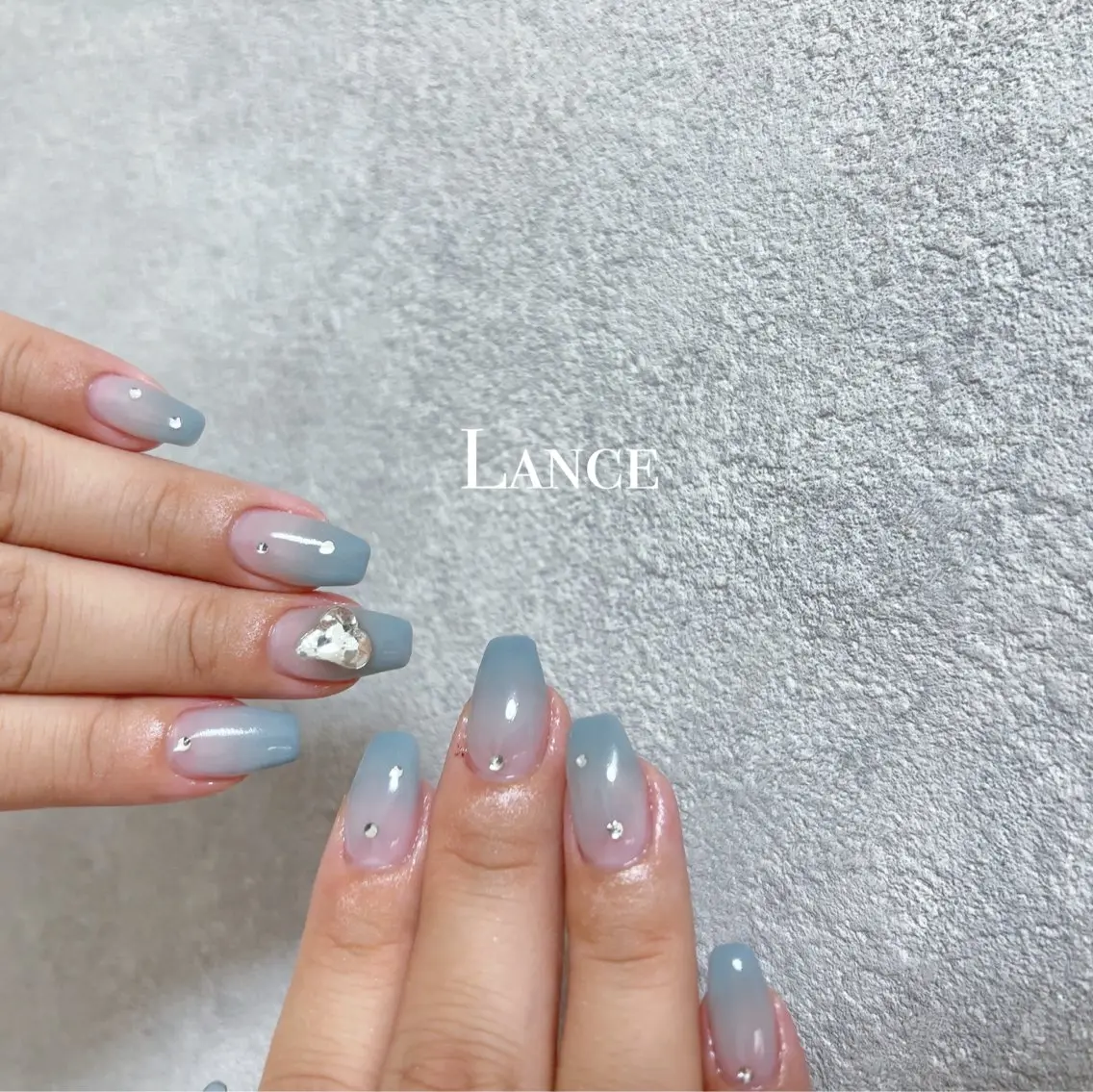 ネイル オーロラネイル フットネイル フレンチネイル キラキラネイル 韓国ネイル Lance nailのネイルデザイン