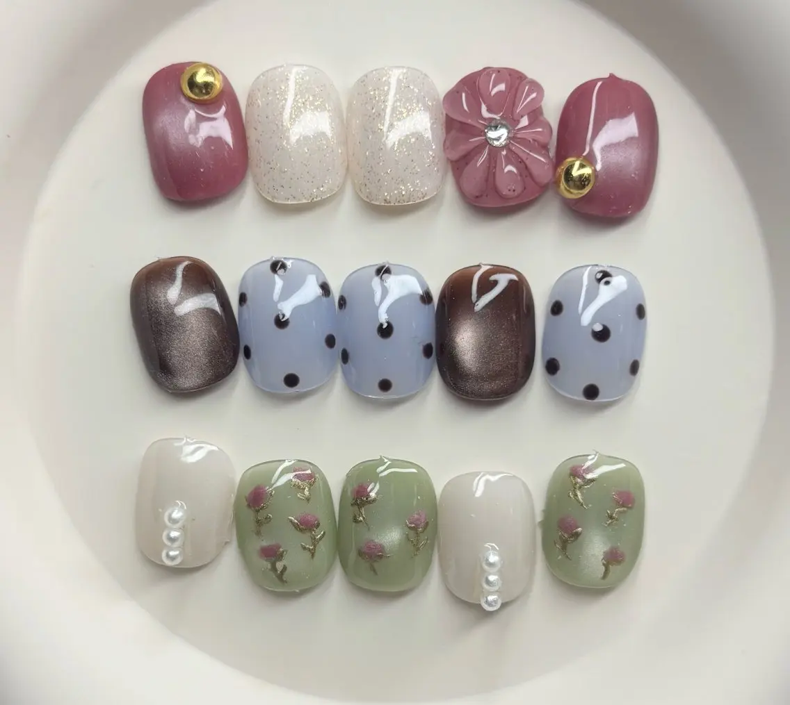 ネイル ハンドネイル aoz asukaのネイルデザイン