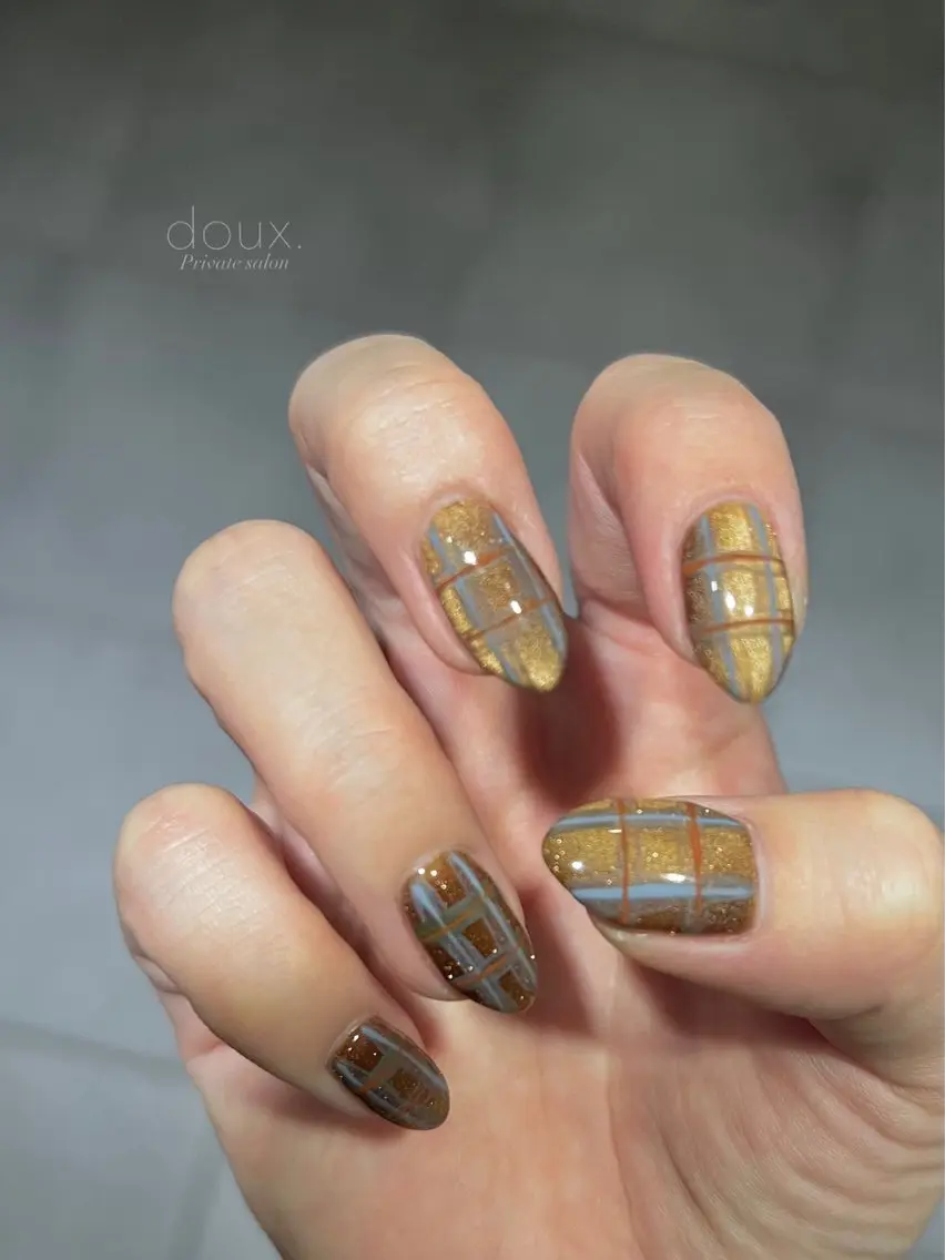 ネイル べっ甲ネイル マグネットネイル doux. nailのネイルデザイン