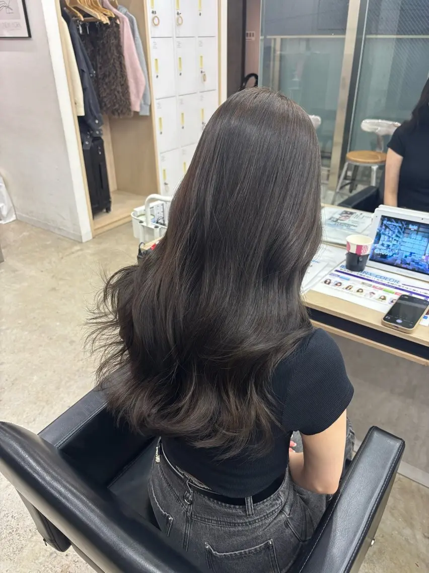【当日限定】✨️カット+高発色カラー+超音波トリートメント✨️ ※土日+¥1,100の写真