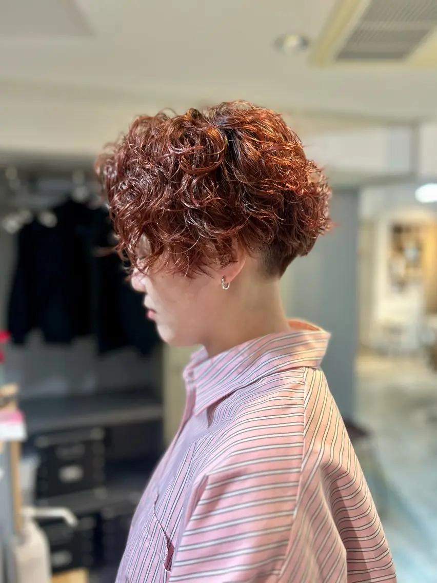 ショート ショートヘア ヘアカラー パーマ 🤎指名No.1原宿 表参道coii日向花のヘアスタイル