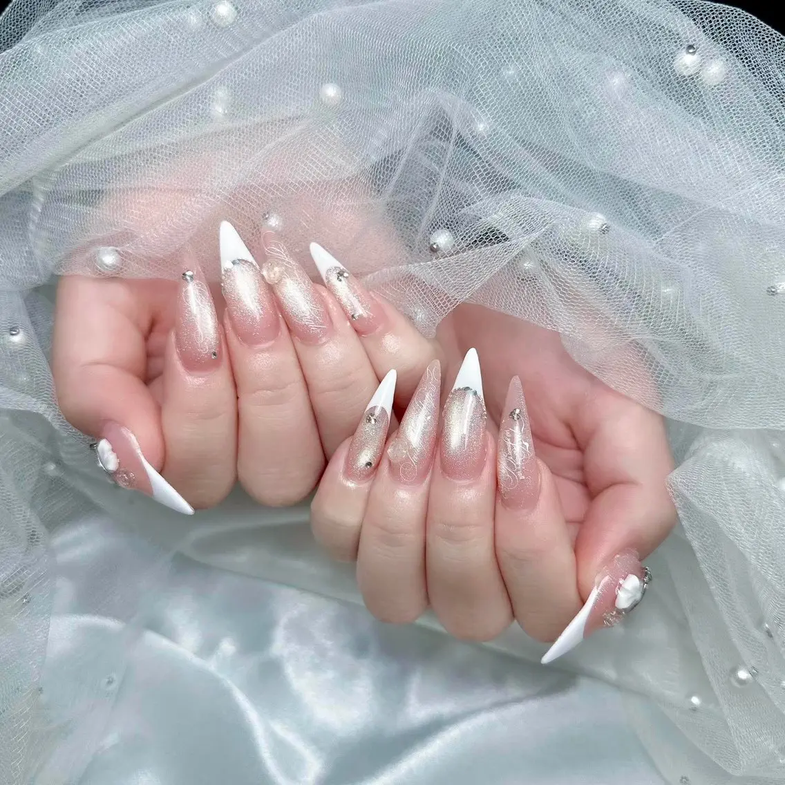 ネイル アートネイル ジェルネイル グリーン 韓国ネイル ロングネイル ハンドネイル ハンドケア Nova Nailのネイルデザイン