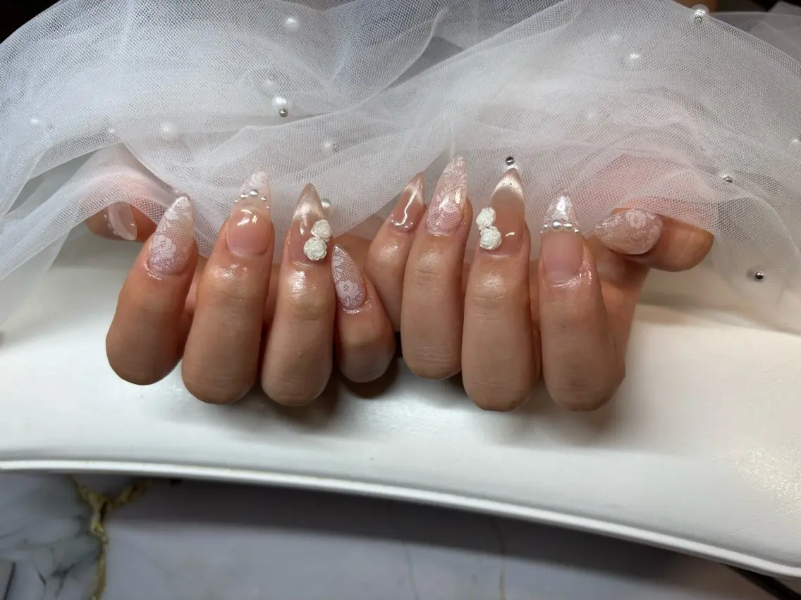 ネイル レース 門真市ネイルサロン♡ KUMI.HANAのネイルデザイン