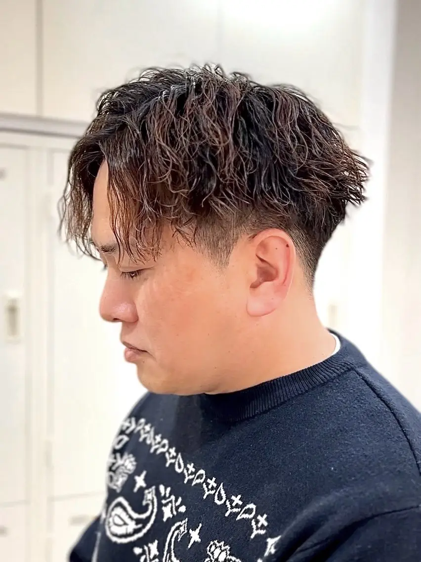 パーマ メンズ 🩵波巻き/ツイスパ HARU💎のヘアスタイル