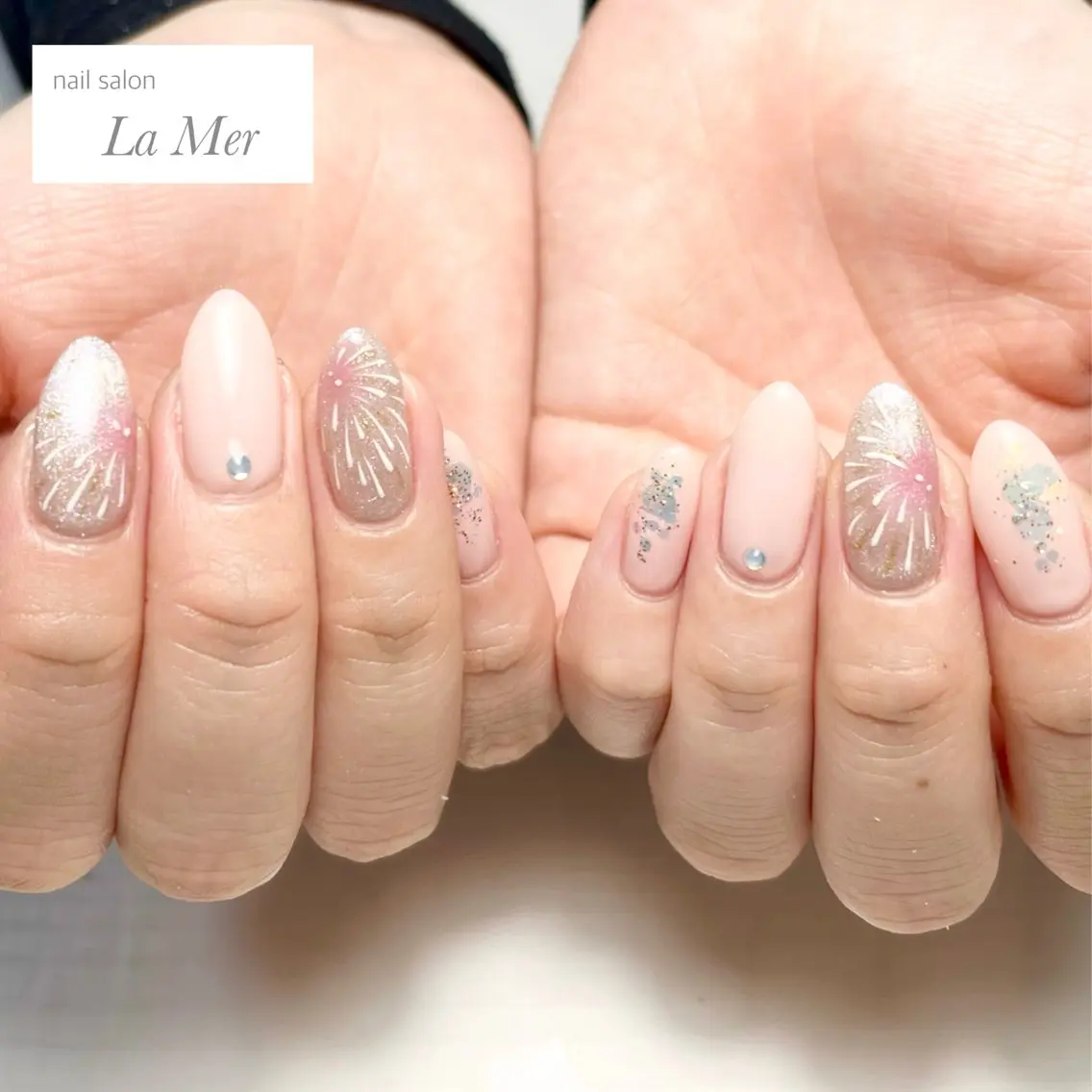 ネイル オーロラネイル マグネットネイル オフィスネイル ピンク シンプルネイル ハンドネイル nailsalon La Merのネイルデザイン