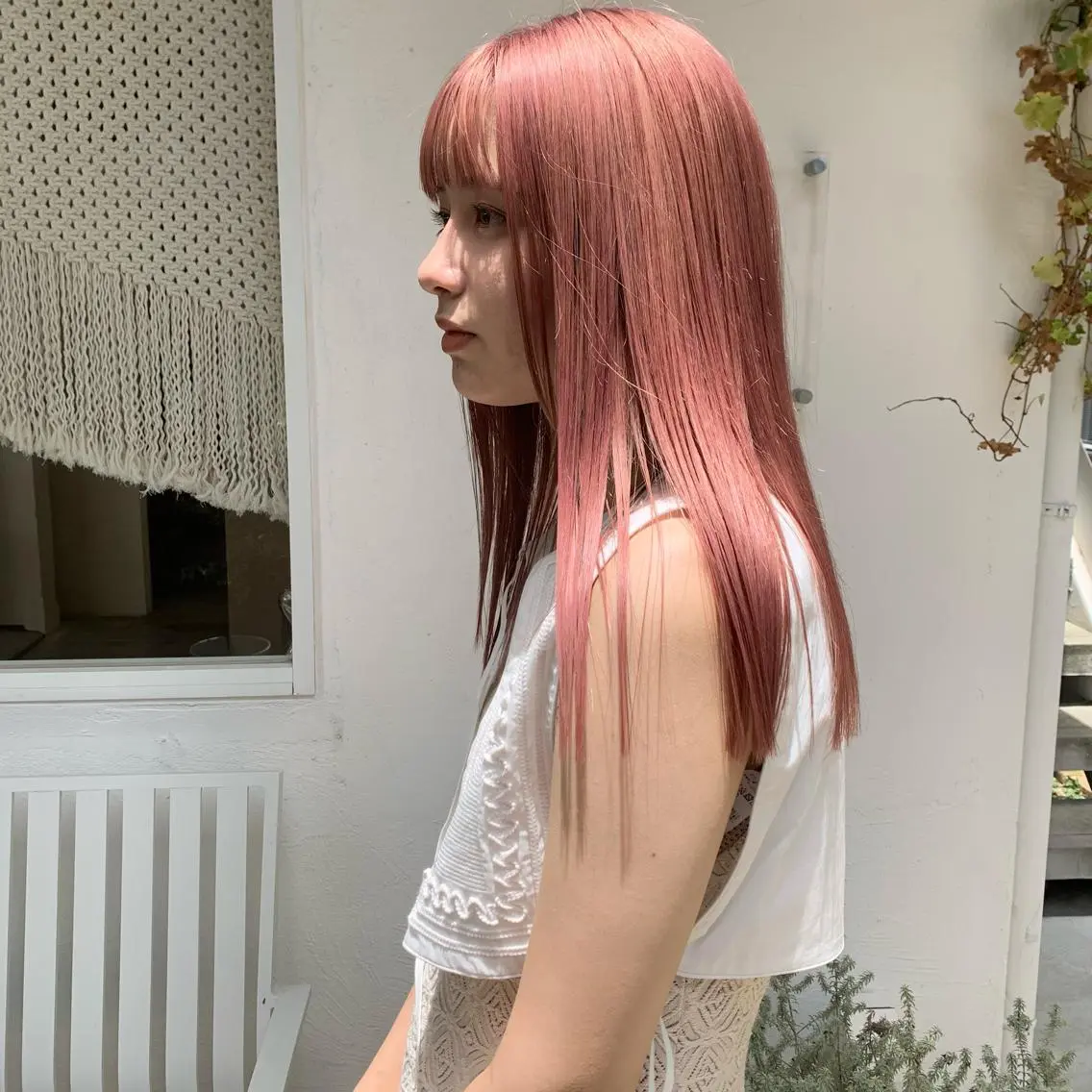 ロング カラー wakana/ 柔らかベージュカラーのヘアスタイル
