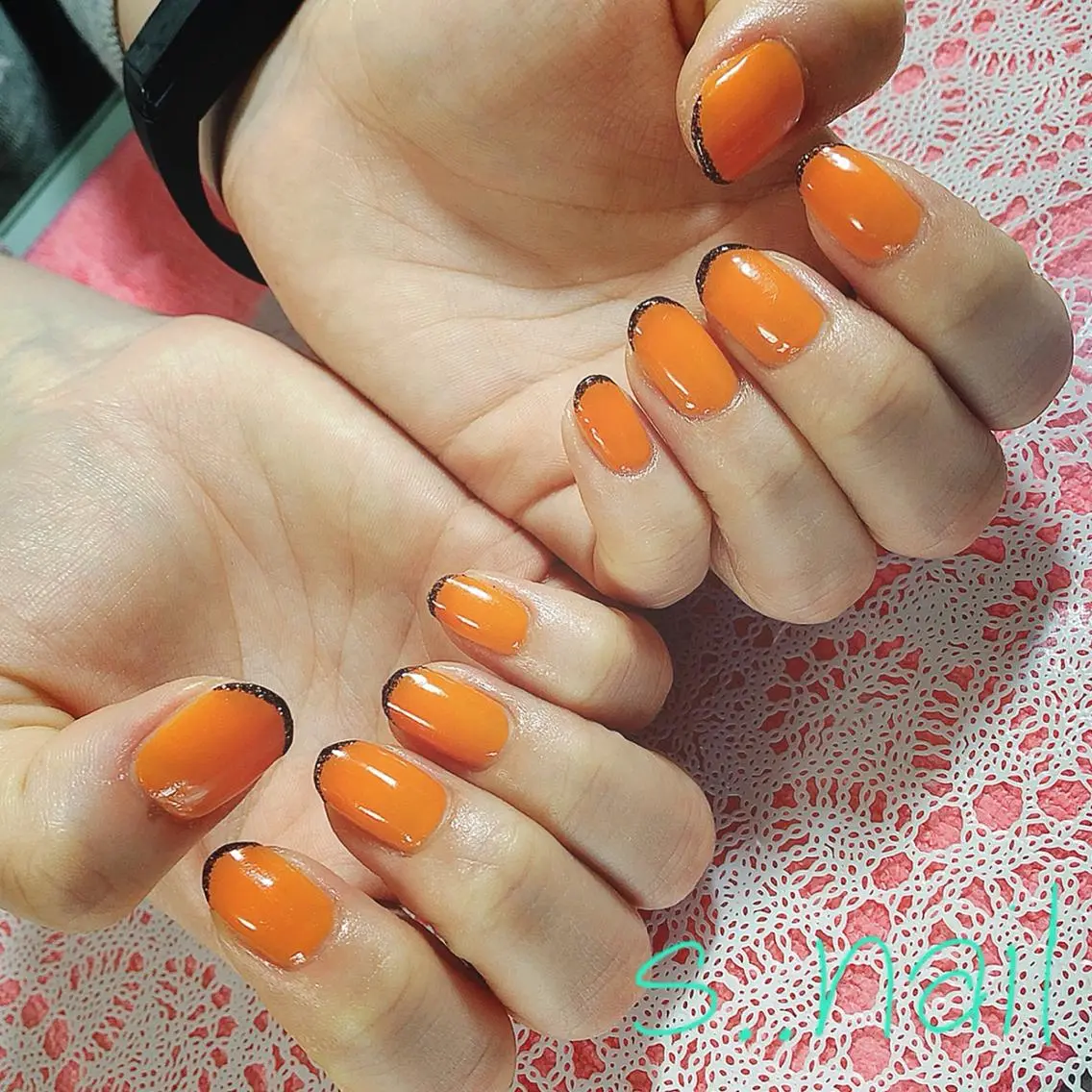 ネイル フレンチネイル オレンジ ハンドネイル フットネイル s..nail / MORITAのネイルデザイン