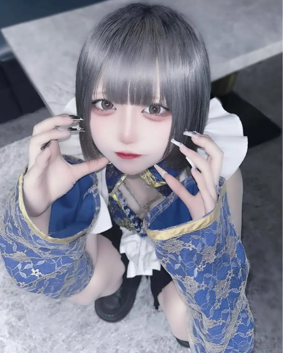 ショート カラー シールエクステ ブリーチ ダブルカラー イヤリングカラー ハイライトカラー ヘアカラー トリートメント 🧸髪質改善ケアカラ ー/アイドル前髪🧸のヘアスタイル