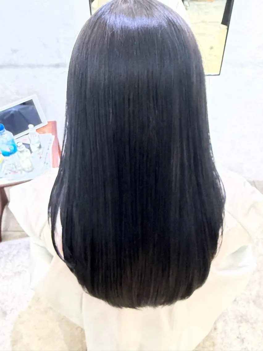 ロング 小川 凜のヘアスタイル