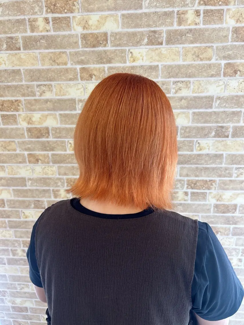 カラー ベージュカラー ブリーチ オレンジ オレンジベージュ ヘアカラー 有村 実佑のヘアスタイル