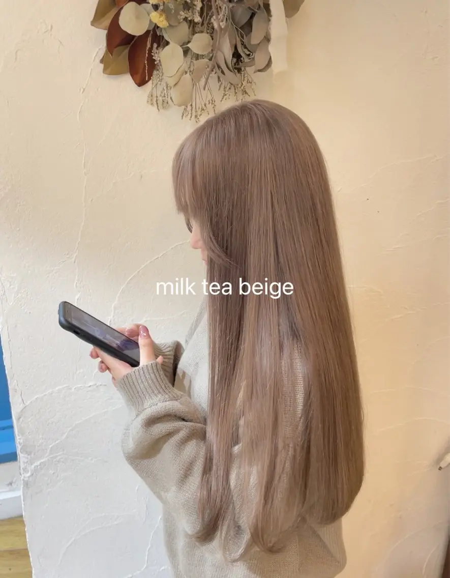 ロング カラー ヘアアレンジ ベージュカラー ブリーチ ミルクティーベージュ トリートメント 加藤あいり/大人 可愛いモテカラー♡のヘアスタイル