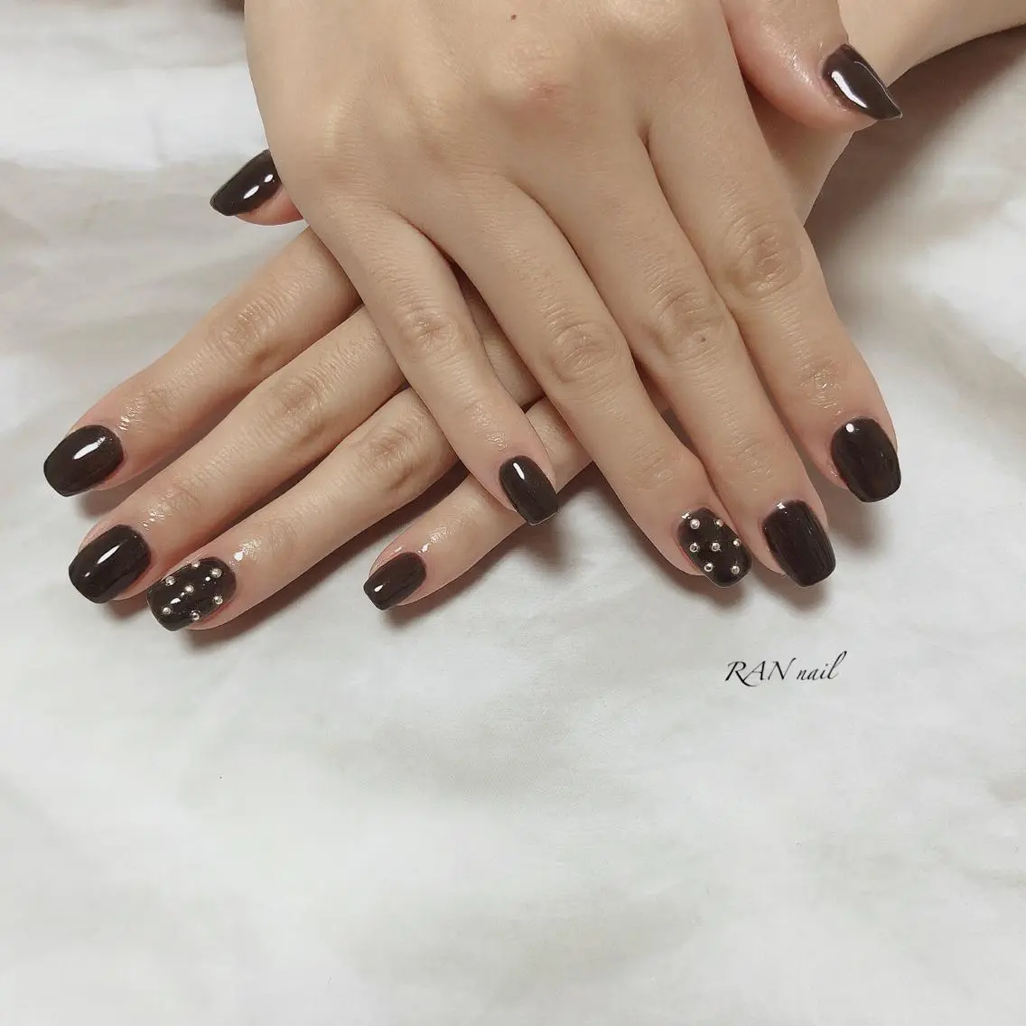 ネイル フットネイル ラメ(グリッター) ネイビー オフィスネイル ワンカラーネイル ハンドネイル フットネイル RAN nailのネイルデザイン