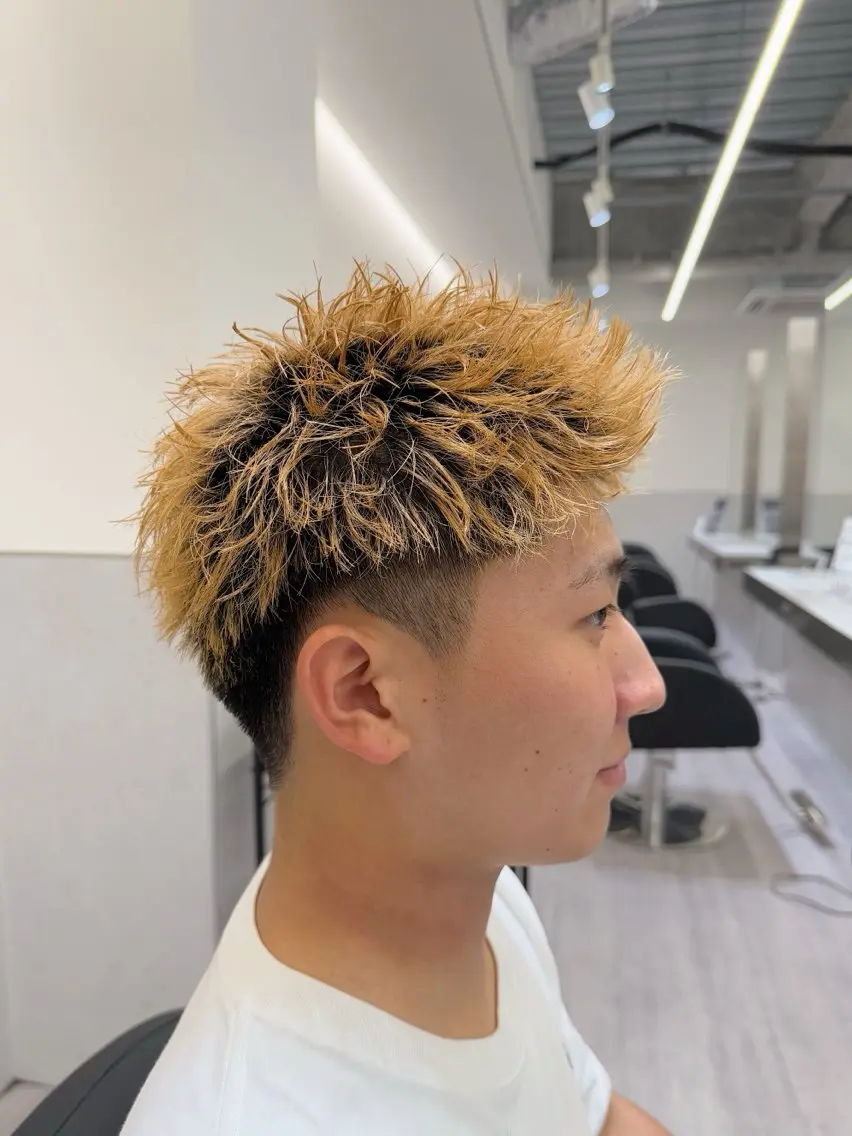 ショート カラー ショートヘア 竹内 怜央のヘアスタイル