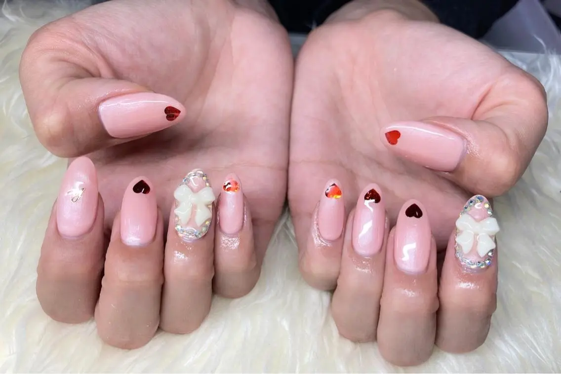 ネイル ジェルネイル 韓国ネイル ニュアンスネイル パラジェル リボン Nail&eye Belire 新宿のネイルデザイン