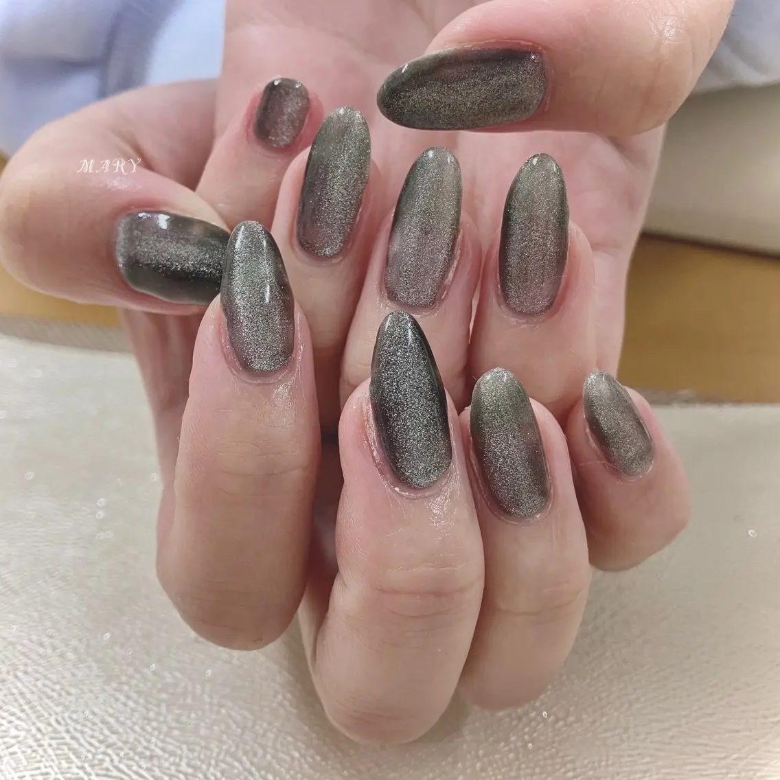 ネイル キラキラネイル マグネットネイル ニュアンスネイル ワンカラーネイル Mary nail .narumiのネイルデザイン