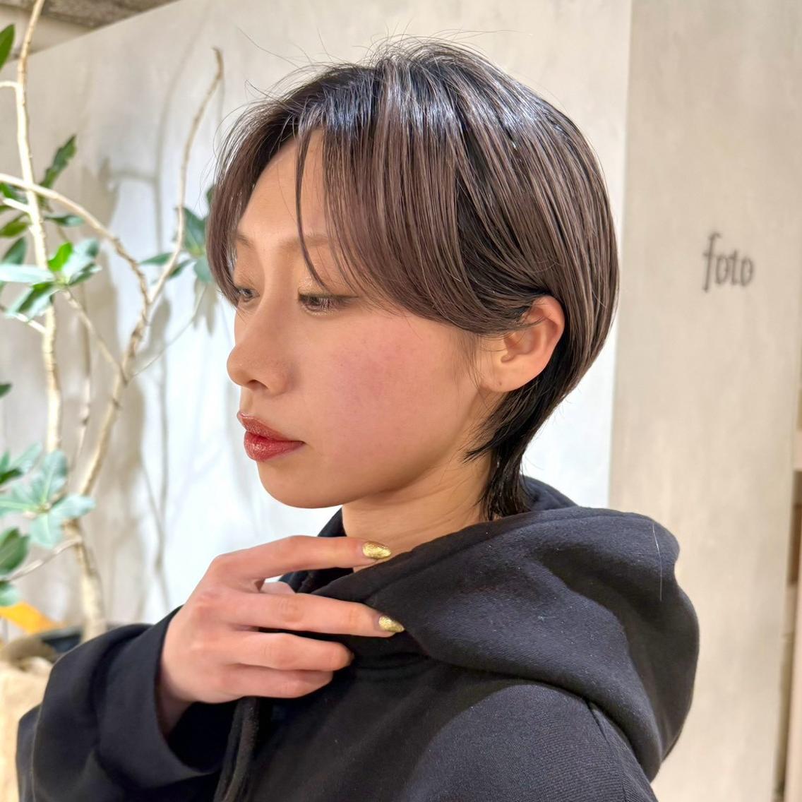 ショート カラー アッシュ アッシュグレー アッシュグレージュ グレージュ ショートヘア カット ヘアカラー 骨格診断で絶対可愛い ✨丸みショート✨凌弥のヘアスタイル