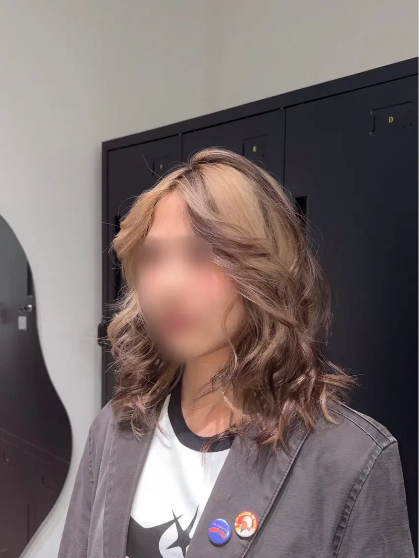 ミディアム カラー カット ヘアカラー limitみづき🌙 レイヤーカットのヘアスタイル