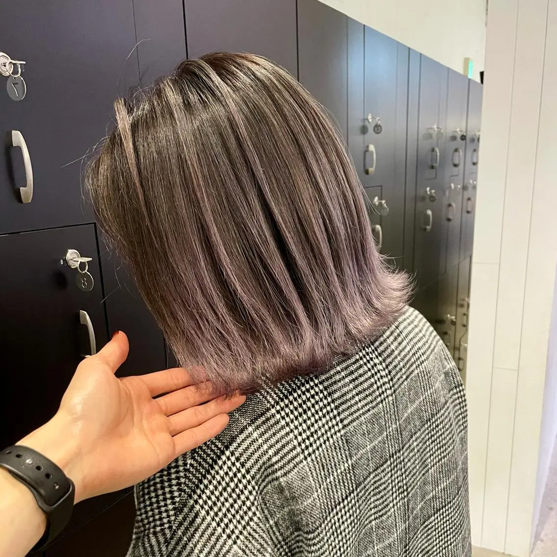 ミディアム カラー バレイヤージュ ブリーチ ピンクカラー レイヤーカット 🧸ハイトーン🧸 ゆっきー🧸のヘアスタイル