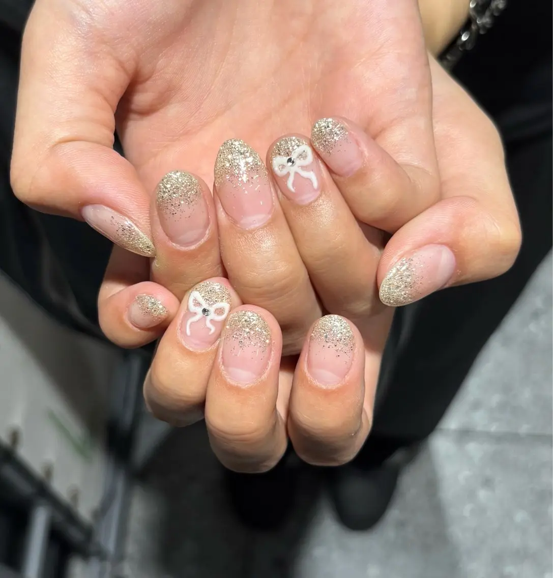 ネイル アートネイル Bianca関内 USUI🐢のネイルデザイン