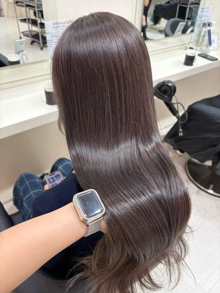 ミディアム カラー ヘアアレンジ ヘアカラー 💟RINNA 艶カラー💟のヘアスタイル