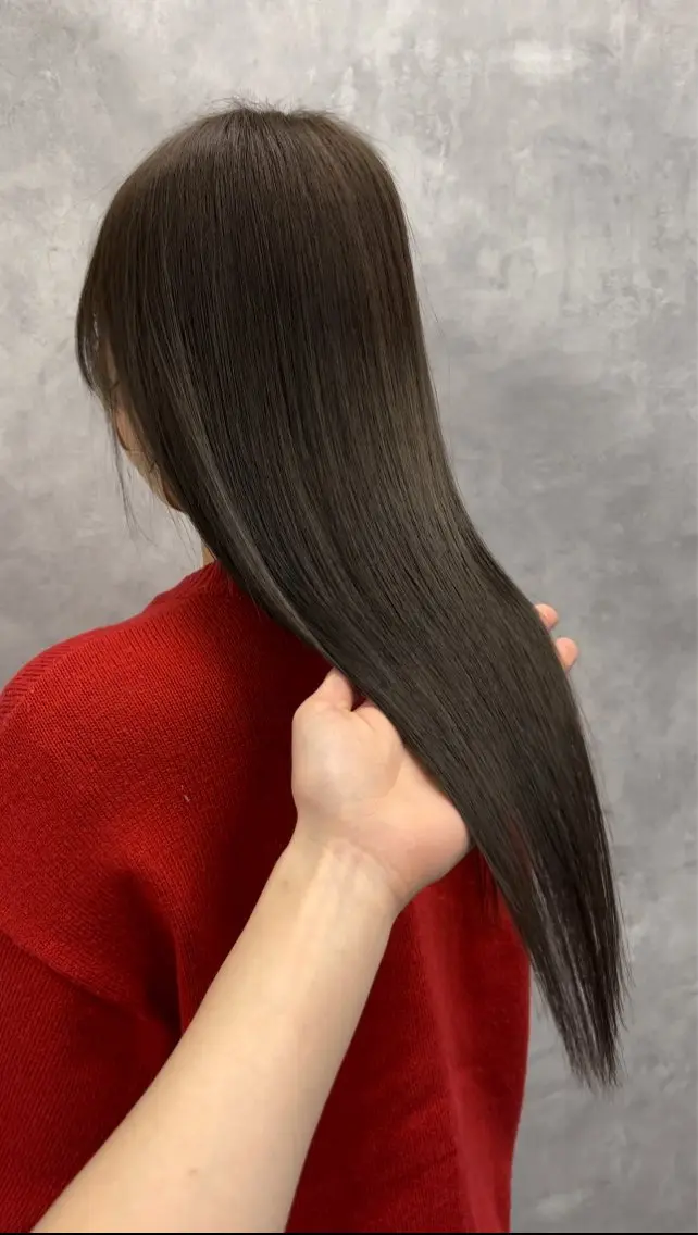 セミロング カット ヘアカラー トリートメント NUMBER 天王寺YUYAのヘアスタイル