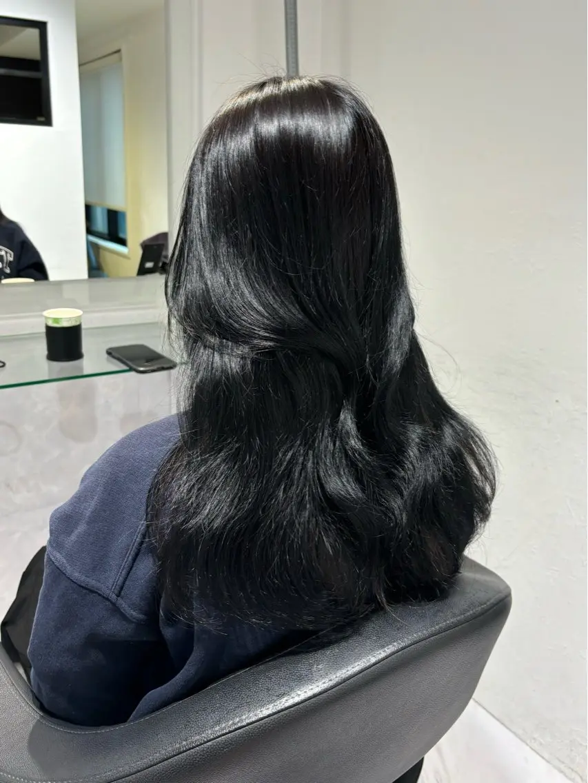 ロング カラー カット ヘアカラー トリートメント ヘッドスパ ヘアセット 表参道♡暗髪♡ 艶カラー♡アユミのヘアスタイル