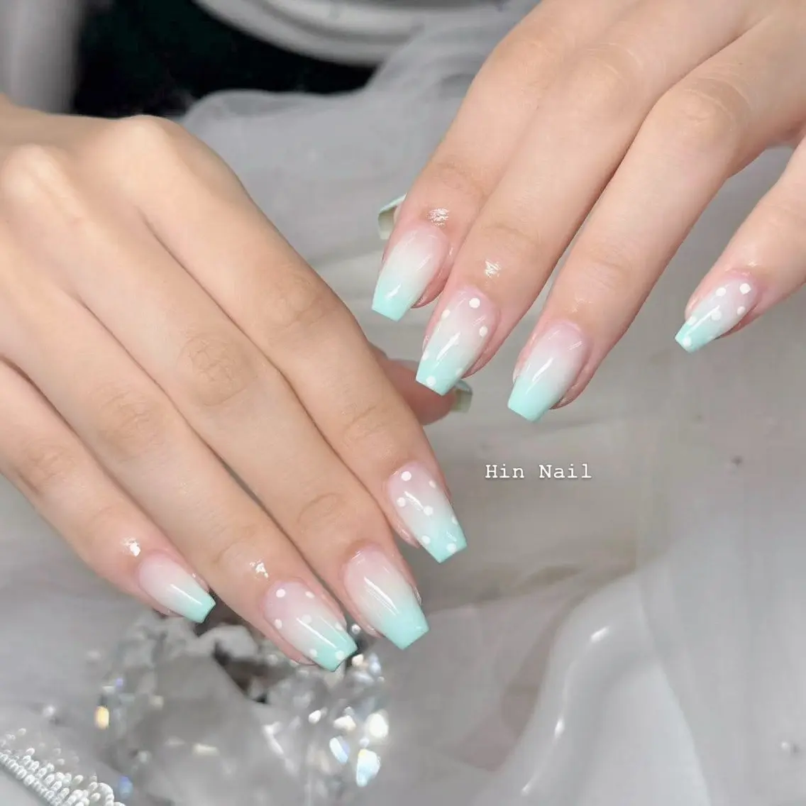 ネイル ハンドネイル HIN NAILのネイルデザイン
