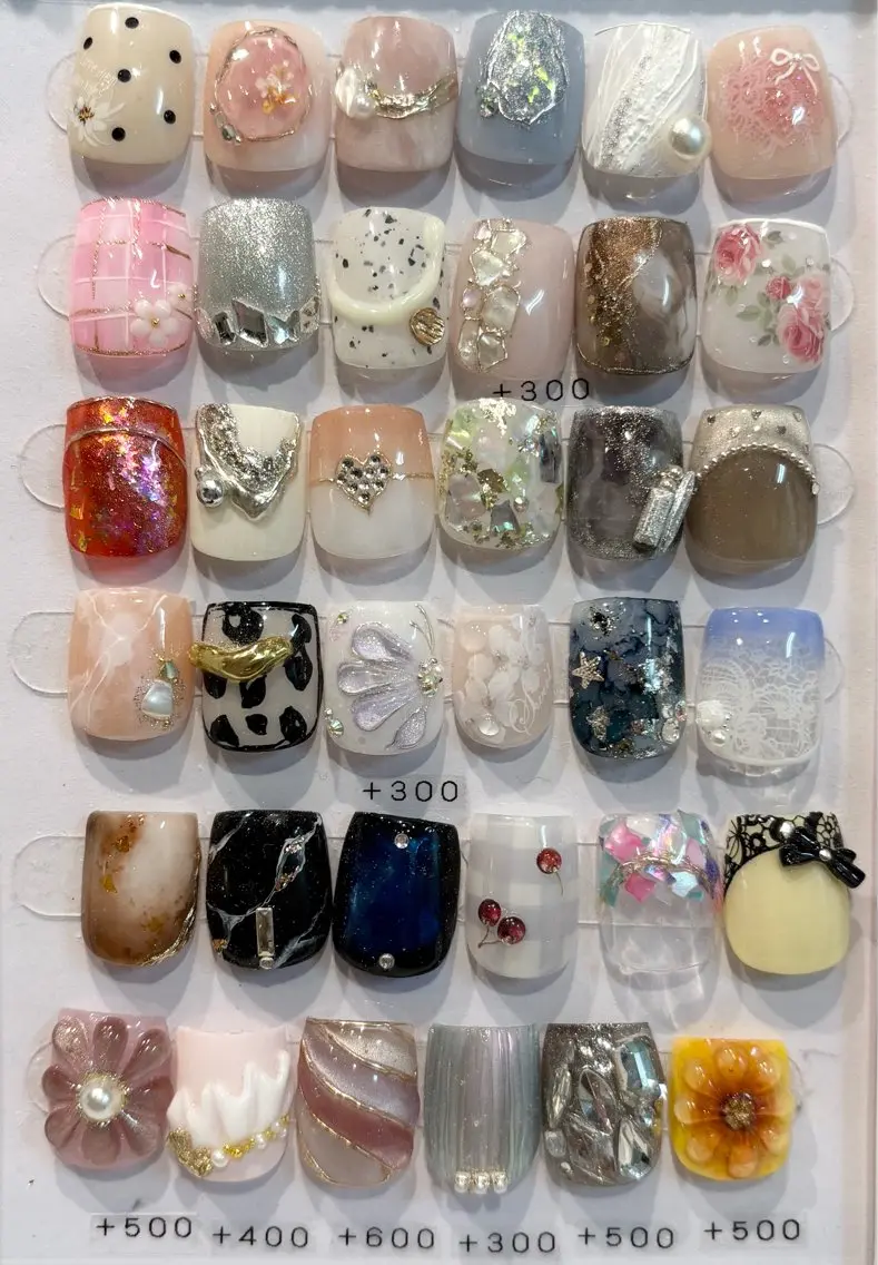 ネイル フットネイル ecrin 💎 mayuのネイルデザイン