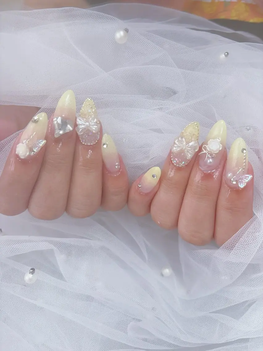 ネイル ハンドネイル Hinari 🦋のネイルデザイン