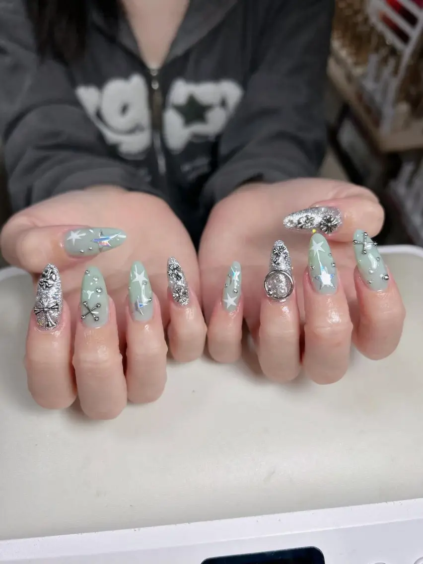 ネイル ハンドネイル Swan Nail Salonのネイルデザイン