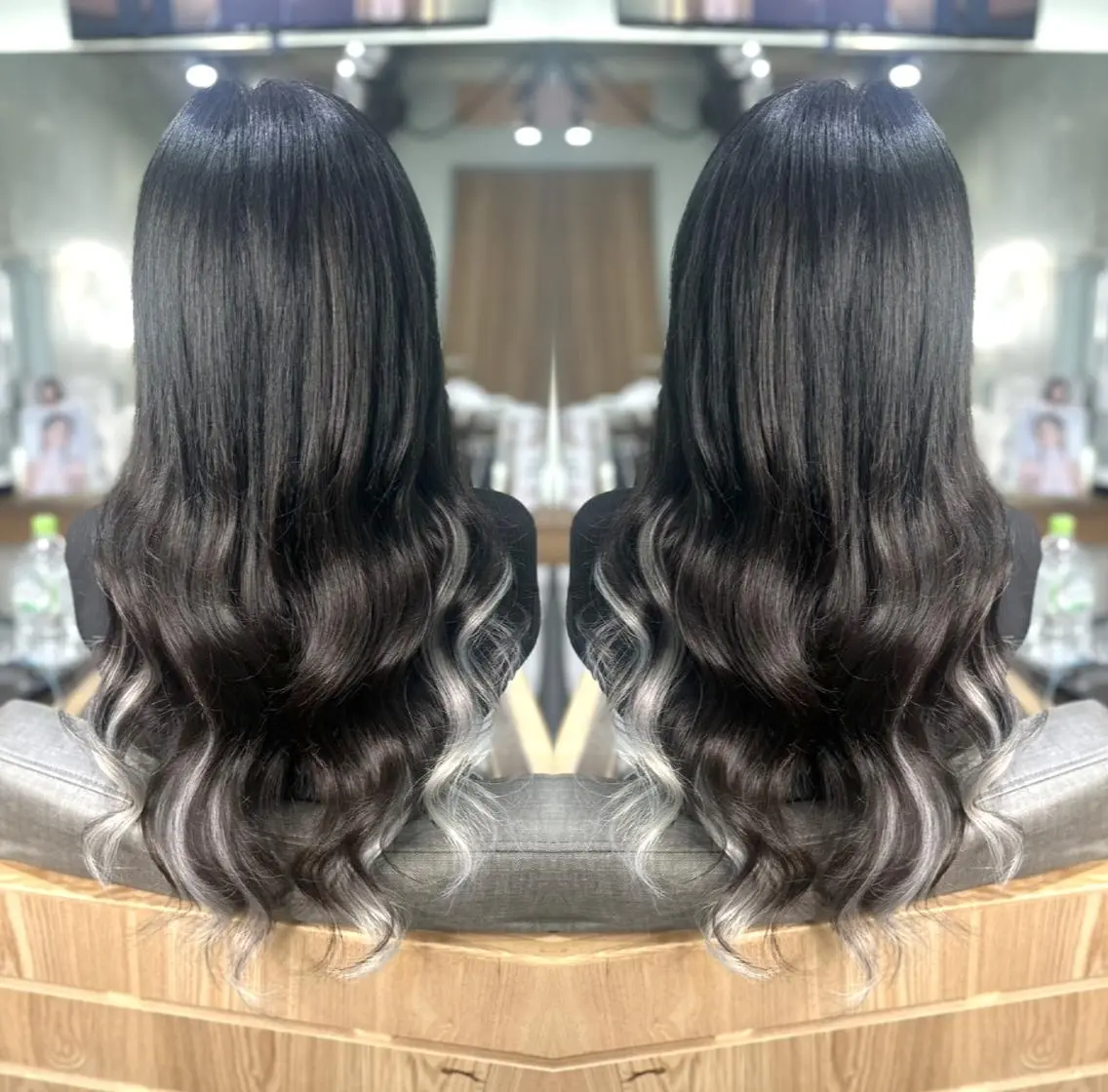 ロング カラー 韓国ヘアならお任せ♡ 馴染ませ達人👸yuのヘアスタイル