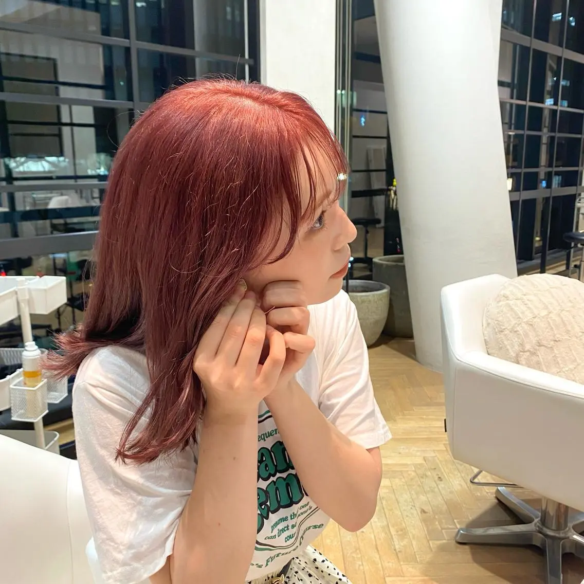 カラー ピンクカラー 増井 彩乃のヘアスタイル