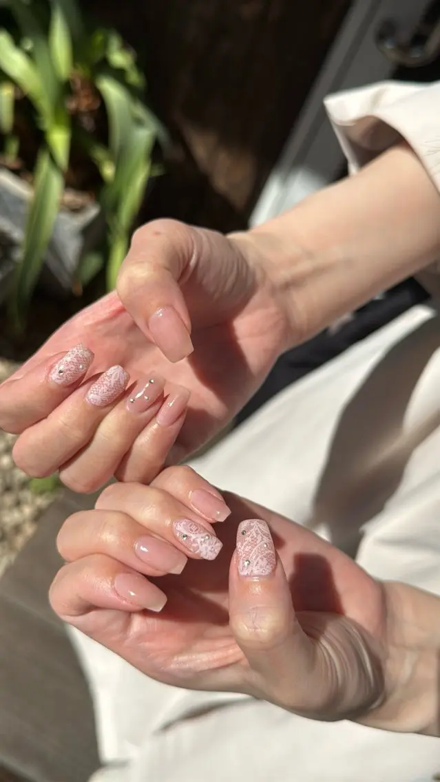 ネイル フラッシュネイル フラッシュマグ フットネイル フレンチネイル 韓国ネイル ハンドネイル SAKU nail 作島茜のネイルデザイン
