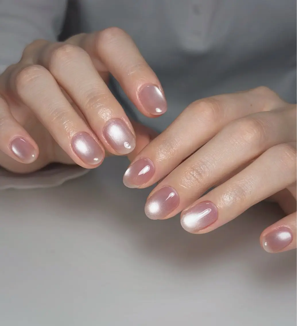 ネイル オーロラネイル 長さ出し フットネイル 韓国ネイル ラメ(グリッター) 👍thumbs up nail👍のネイルデザイン