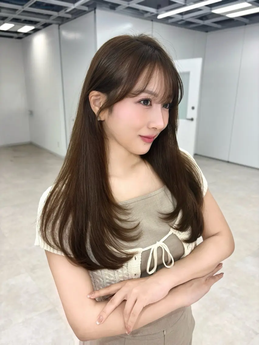 ロング カラー レイヤーカット カット ヘアカラー 透明感カラー ♡𝐒𝐚𝐤𝐢♡のヘアスタイル