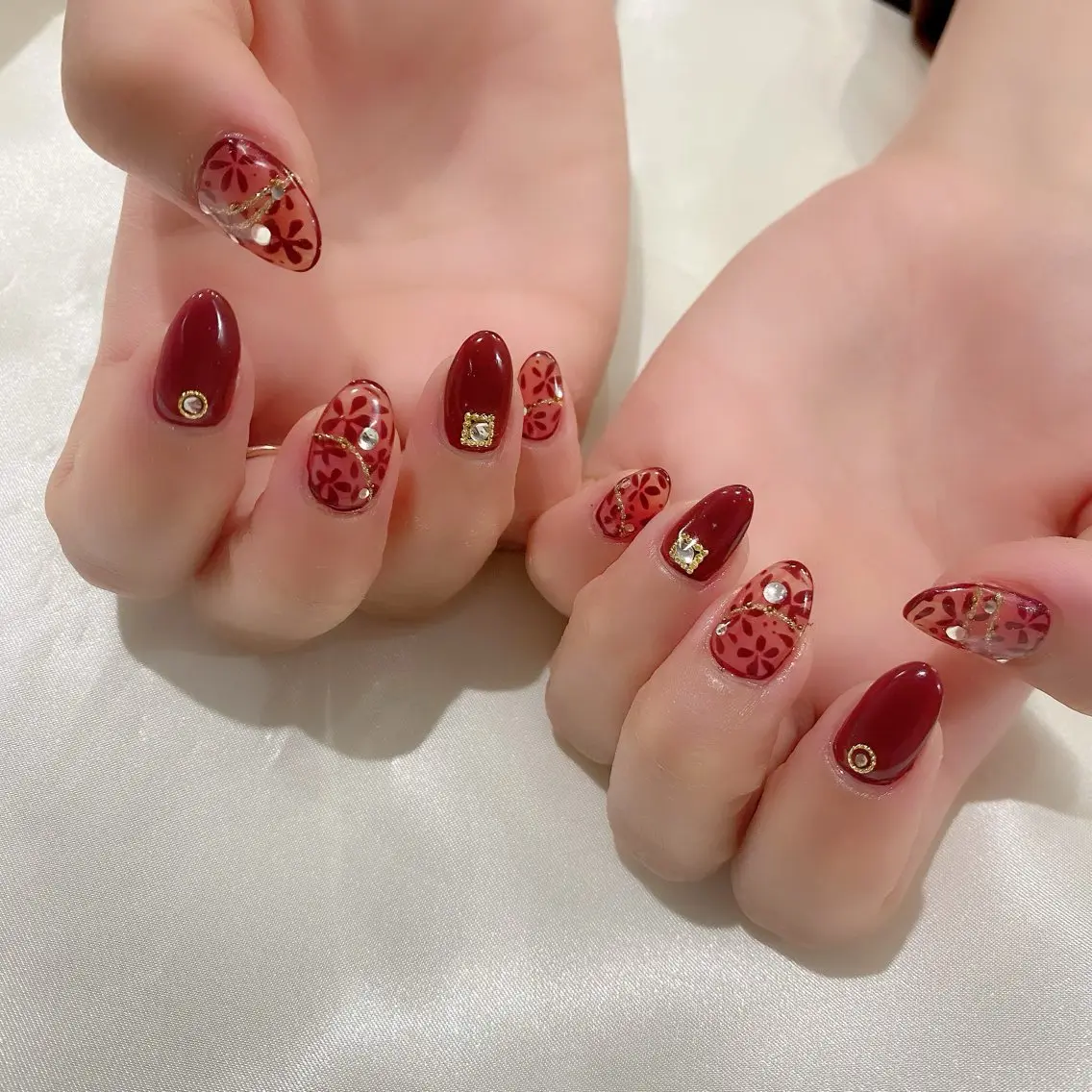 ネイル ボルドー フラワーネイル 冬ネイル Salon Ｋのネイルデザイン
