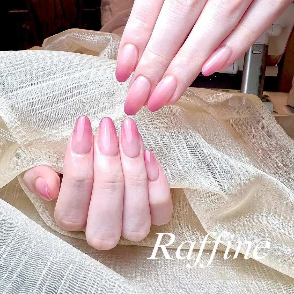 ネイル RAFFINE haru🦋🩵のネイルデザイン