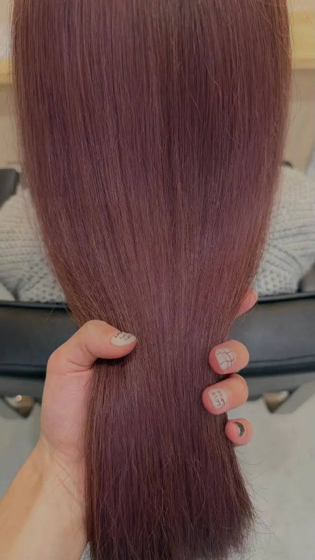 ロング カラー ブリーチ ブラウンカラー ピンクカラー ピンクブラウン ヘアカラー トリートメント 💫ボブ/レイヤー /似合わせカット💫のヘアスタイル