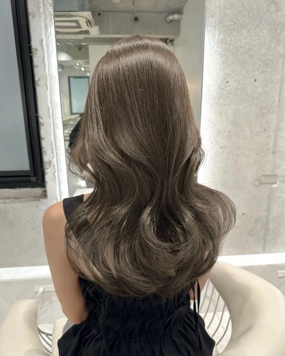 セミロング カラー ✨上品レディーなヘア スタイルへ✨髙木諒也のヘアスタイル