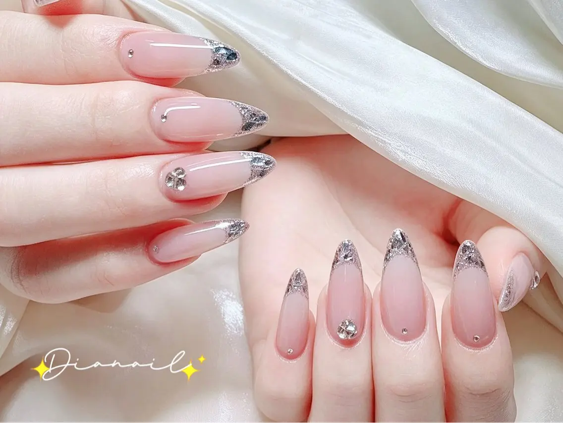 ネイル フットネイル 韓国ネイル レース マグネットネイル ニュアンスネイル ハンドネイル Dia nail サロンのネイルデザイン