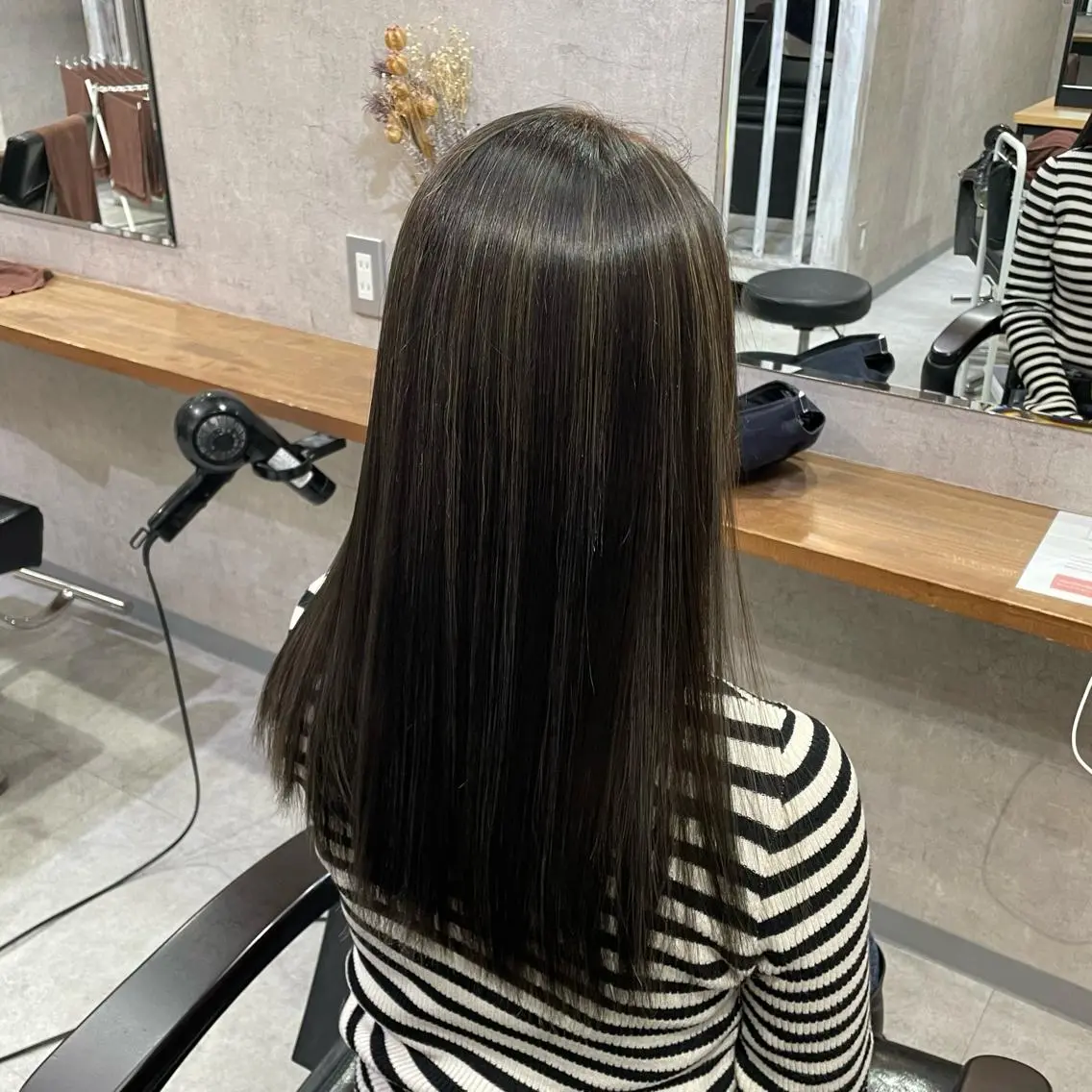 ロング カラー ブリーチ ハイライトカラー ハイライト トリートメント 矢島颯哉/ハイトーン ブリーチカラー💎のヘアスタイル