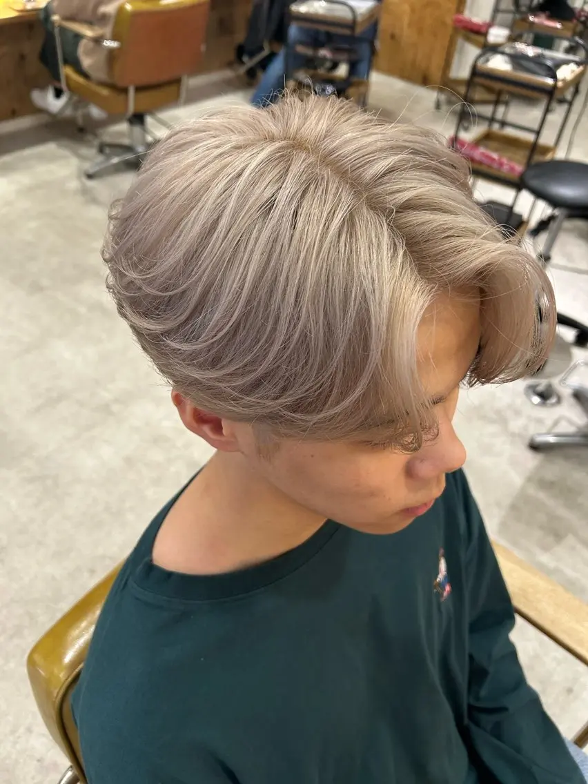 カラー ヘアアレンジ メンズ カット ヘアカラー 《海外ヘア特化》 早川 愛斗のヘアスタイル