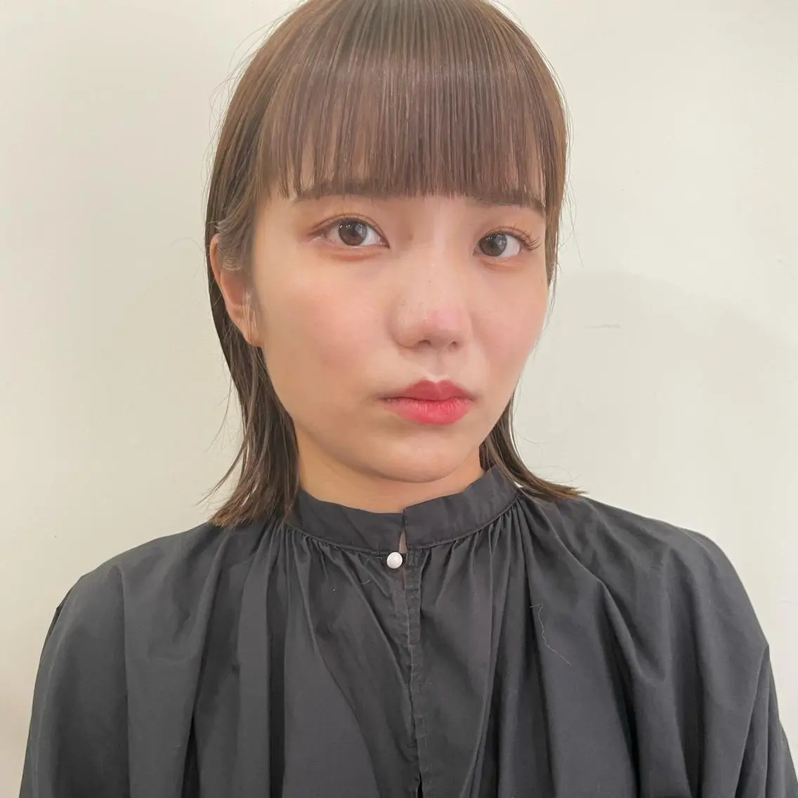 ショート カラー カット ヘアカラー ホリケ アオイのヘアスタイル