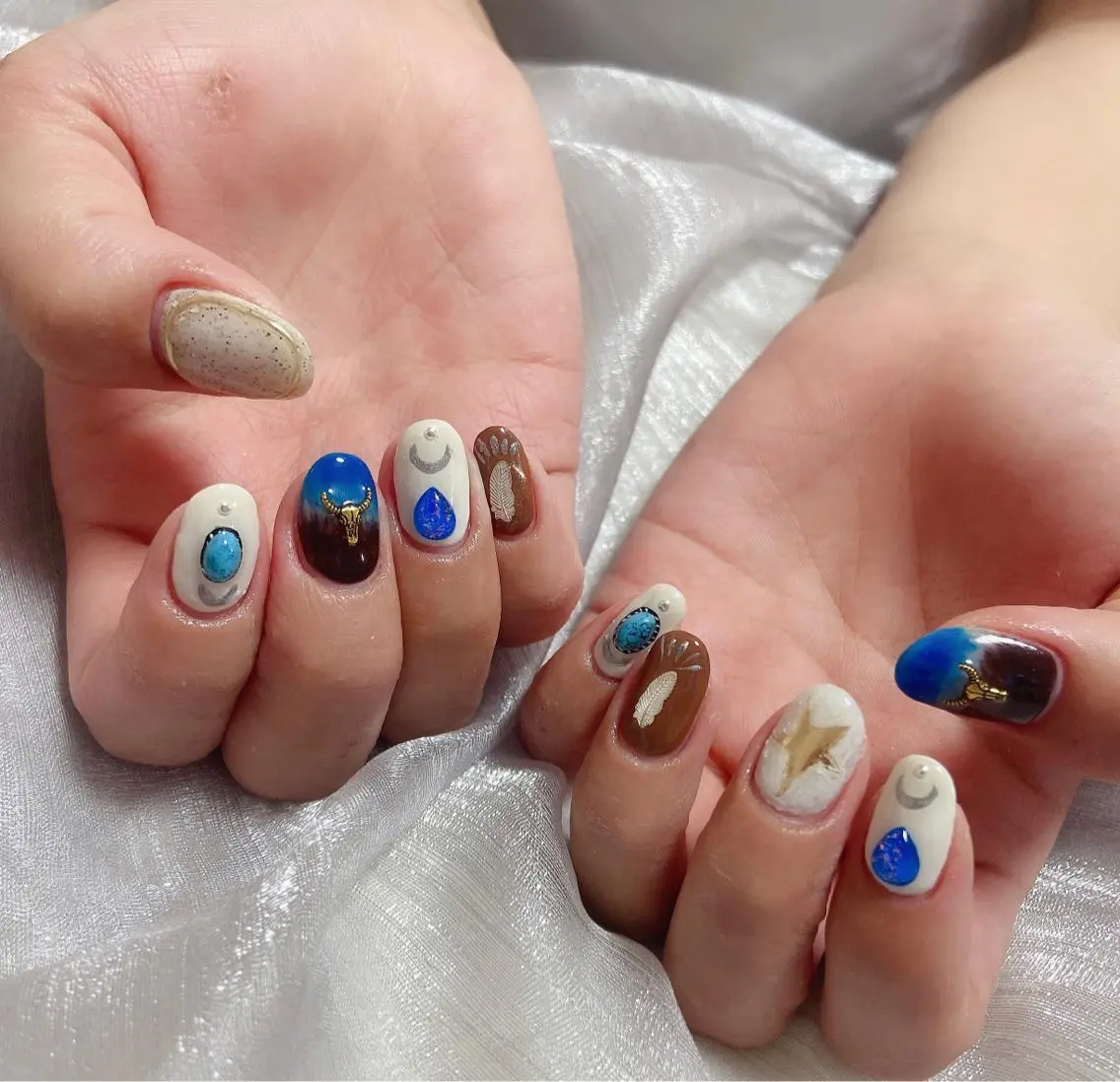 ネイル ハンドネイル ＆ME アンドミーのネイルデザイン